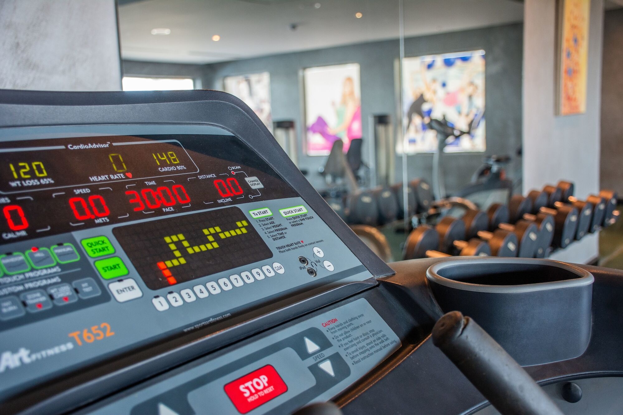 Radisson Blu Resort, Al Khobar Half Moon Bay Eksteriør bilde Treadmill console